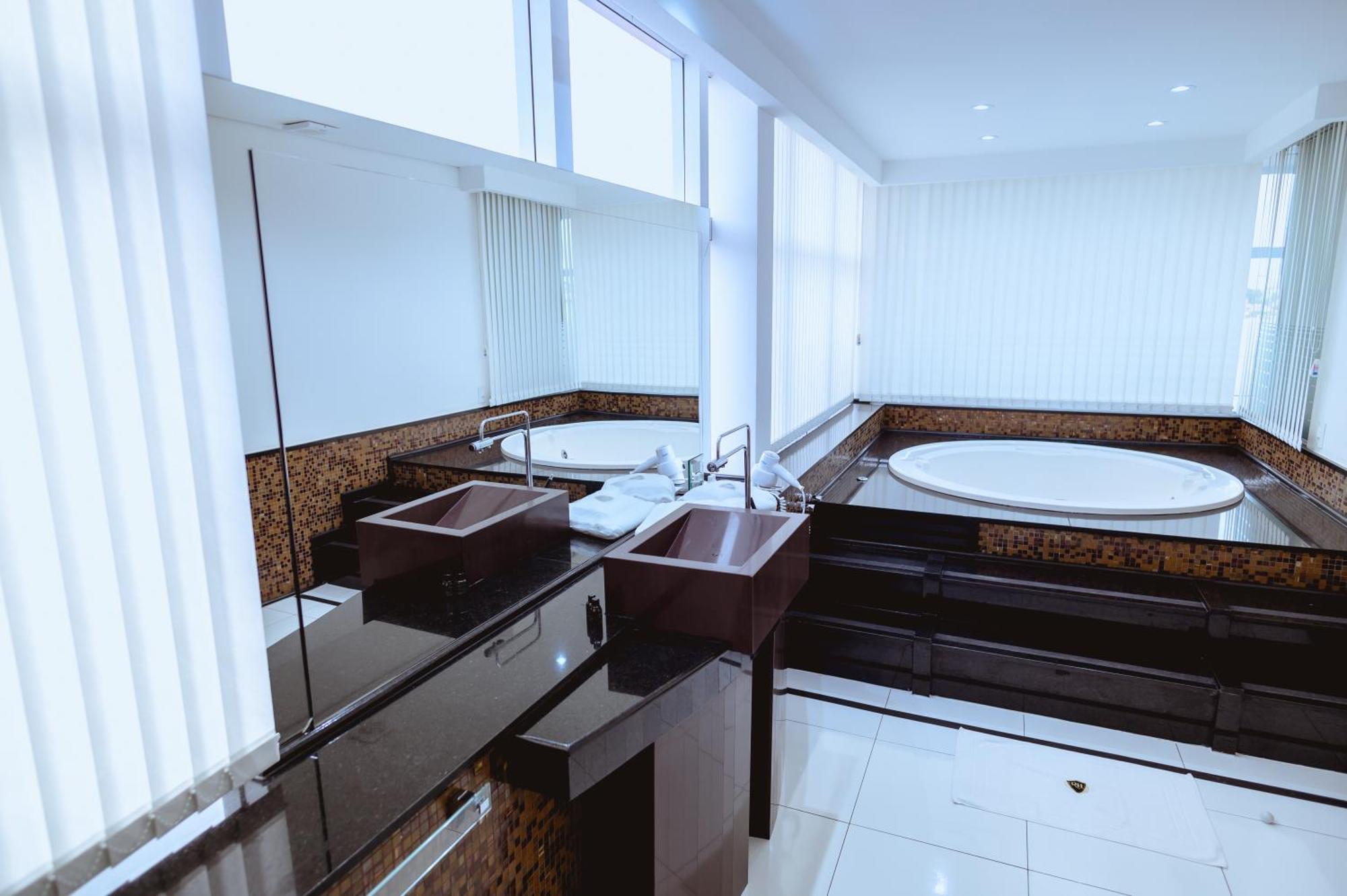 Riellis Center Hotel Botucatu Kültér fotó